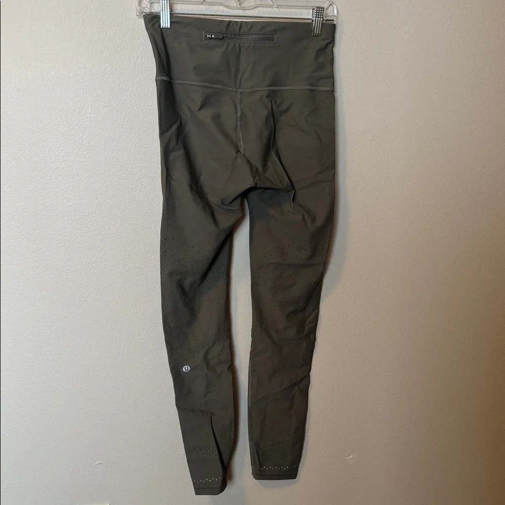 Green Lululemon Leggings - Picture 5 of 8